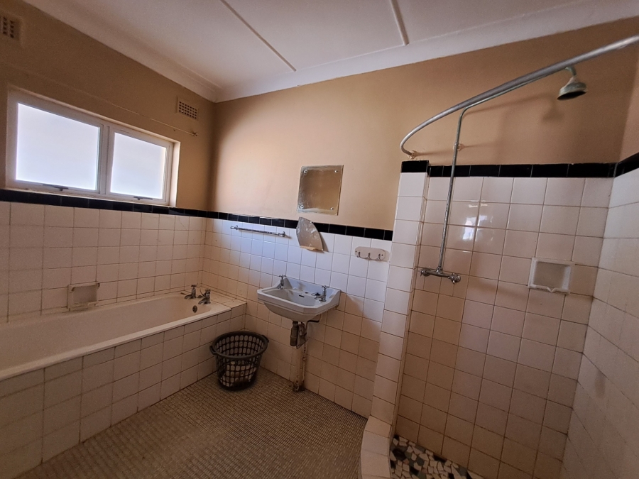 7 Bedroom Property for Sale in Bluff KwaZulu-Natal