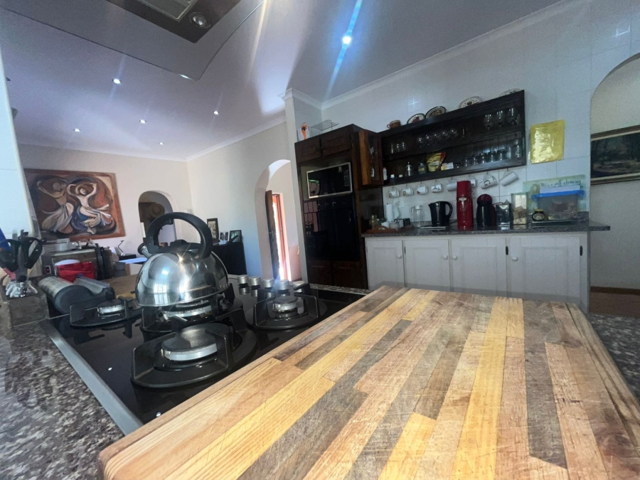 4 Bedroom Property for Sale in Ocean View KwaZulu-Natal