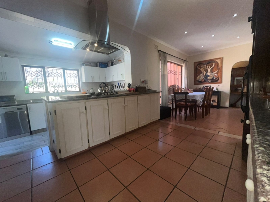 4 Bedroom Property for Sale in Ocean View KwaZulu-Natal
