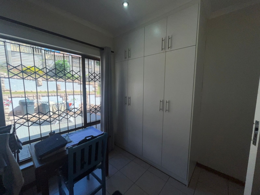 4 Bedroom Property for Sale in Ocean View KwaZulu-Natal