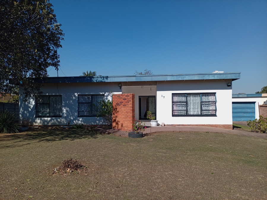 3 Bedroom Property for Sale in Pioneer Park KwaZulu-Natal
