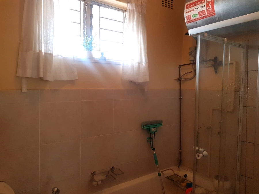 2 Bedroom Property for Sale in Glenwood KwaZulu-Natal