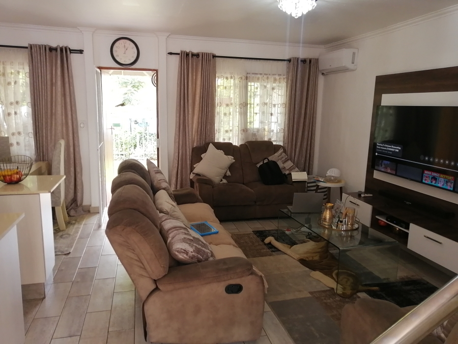 To Let 3 Bedroom Property for Rent in Westridge KwaZulu-Natal