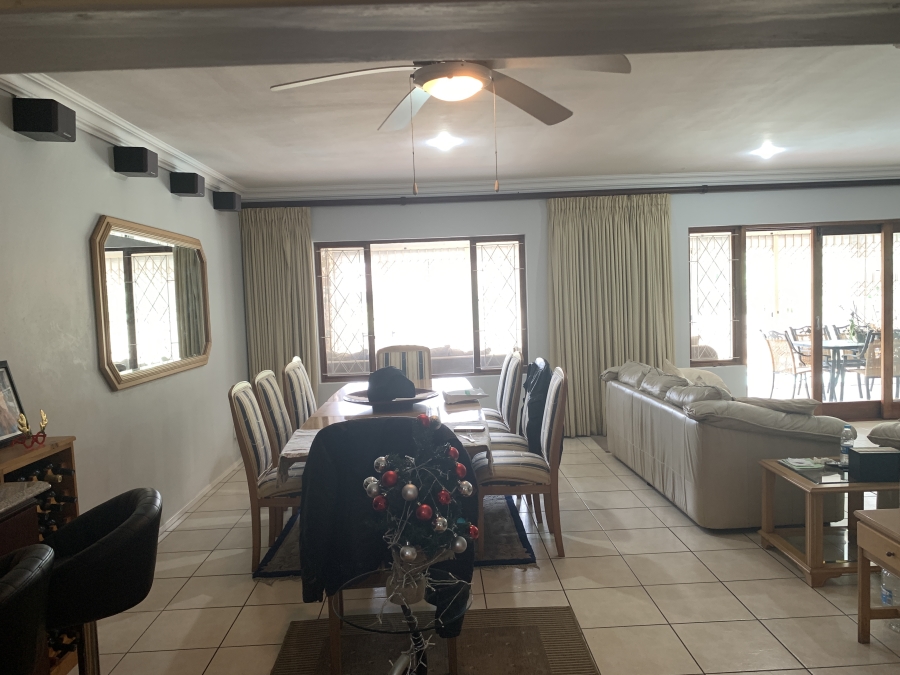 4 Bedroom Property for Sale in Ballitoville KwaZulu-Natal