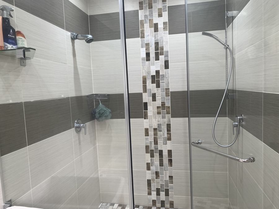 4 Bedroom Property for Sale in Ballitoville KwaZulu-Natal