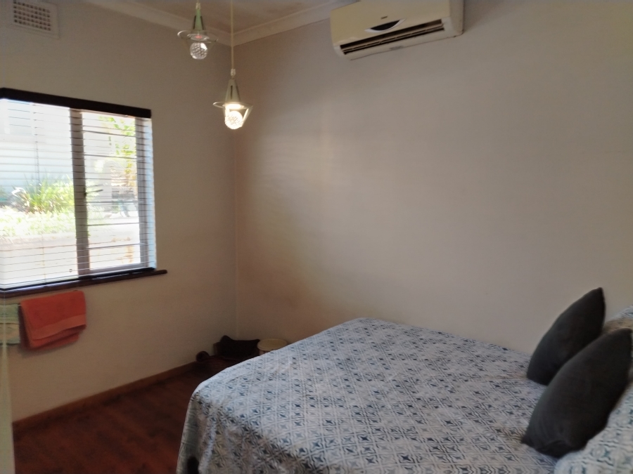 8 Bedroom Property for Sale in Bluff KwaZulu-Natal