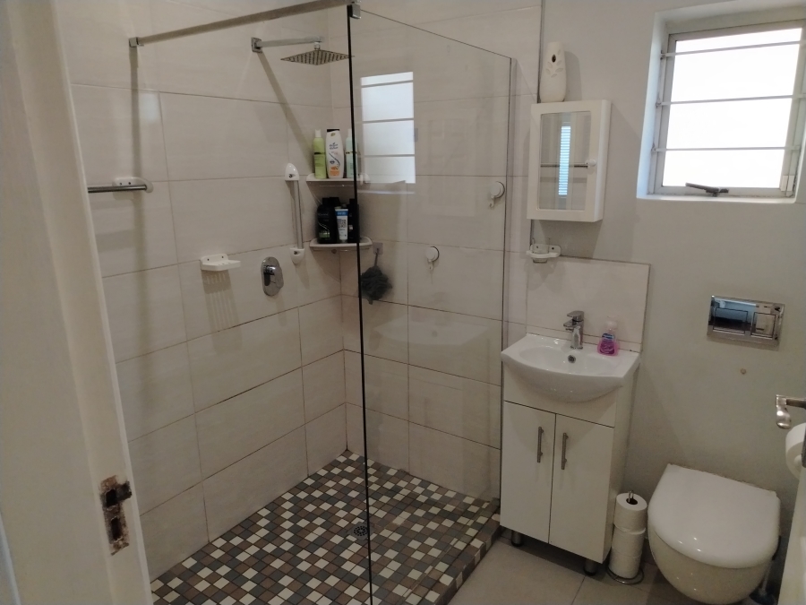 8 Bedroom Property for Sale in Bluff KwaZulu-Natal