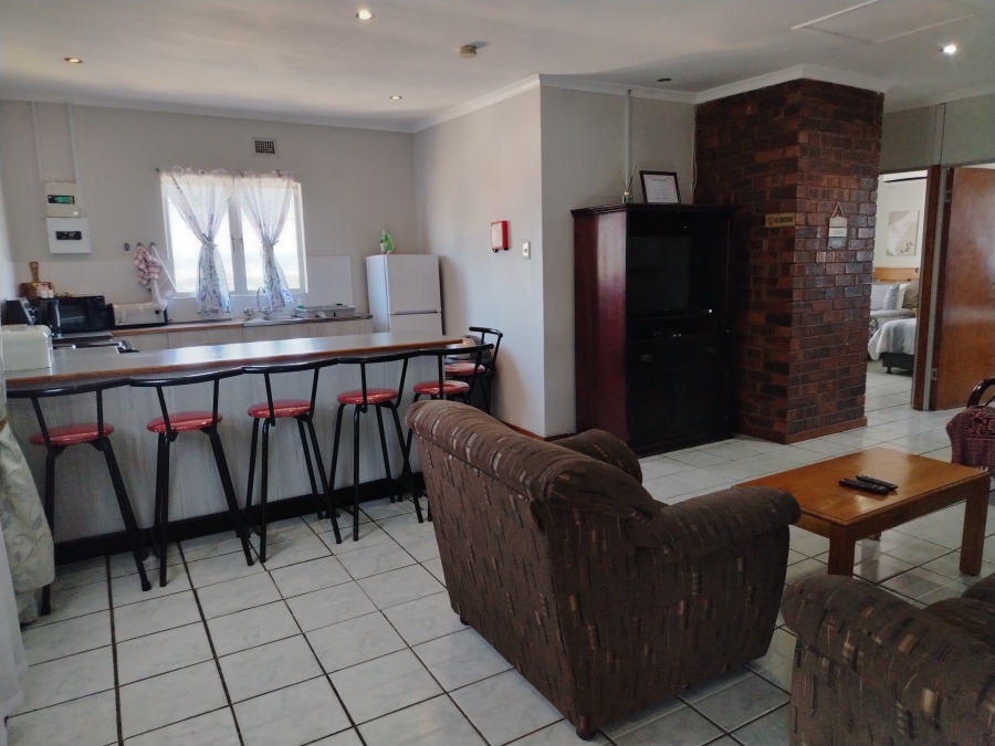 8 Bedroom Property for Sale in Bluff KwaZulu-Natal