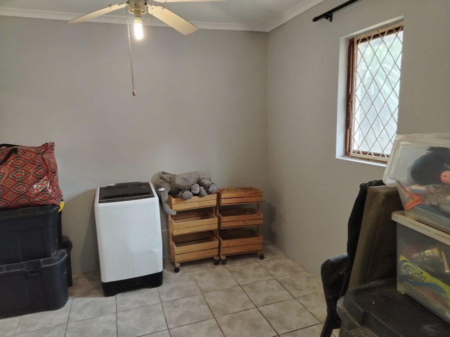 4 Bedroom Property for Sale in Yellowwood Park KwaZulu-Natal