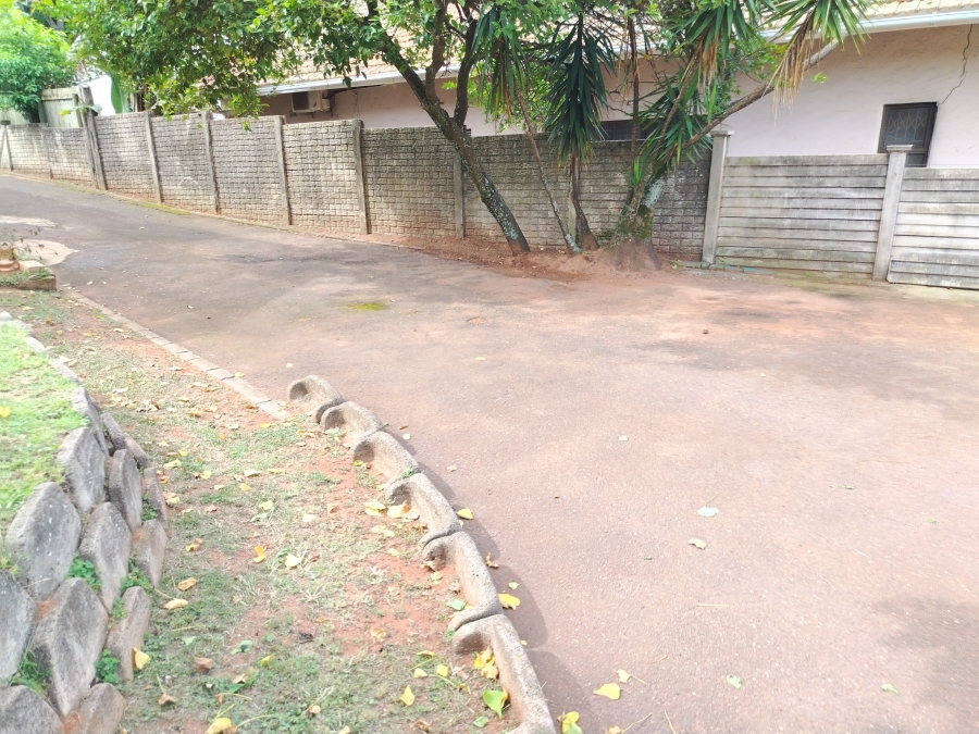 4 Bedroom Property for Sale in Yellowwood Park KwaZulu-Natal