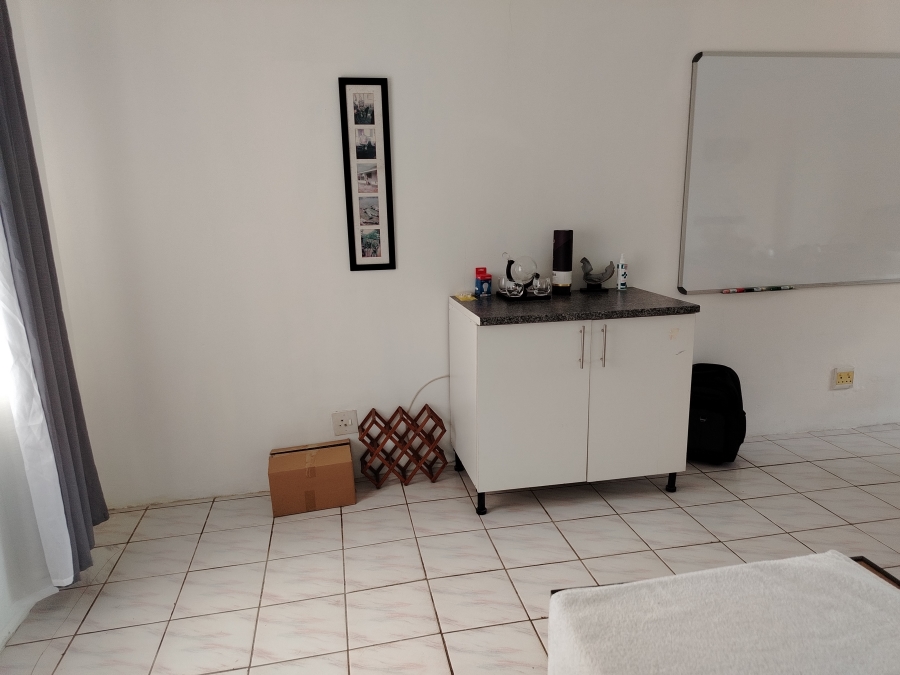 4 Bedroom Property for Sale in Yellowwood Park KwaZulu-Natal