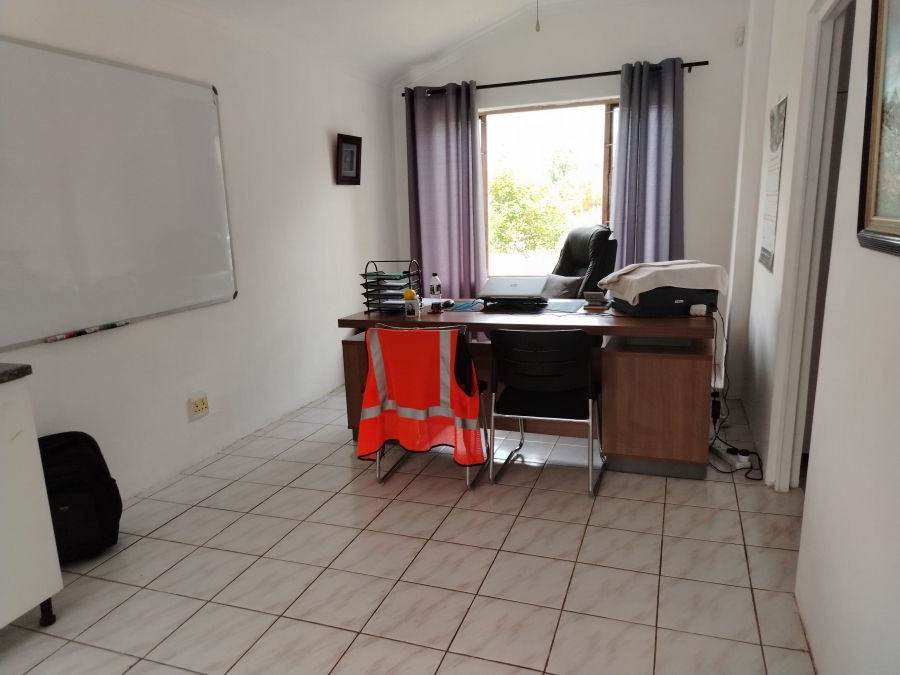 4 Bedroom Property for Sale in Yellowwood Park KwaZulu-Natal