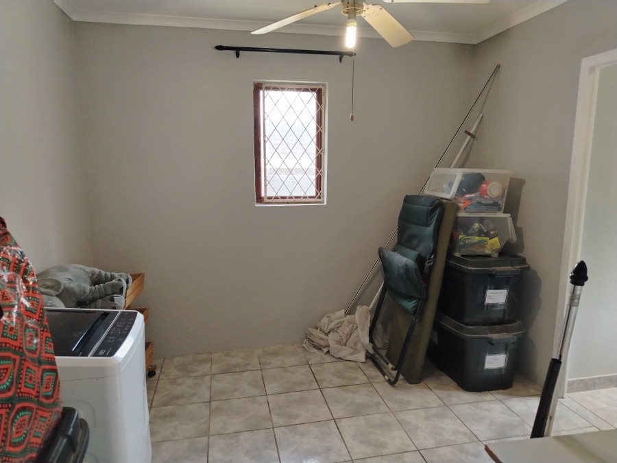 4 Bedroom Property for Sale in Yellowwood Park KwaZulu-Natal