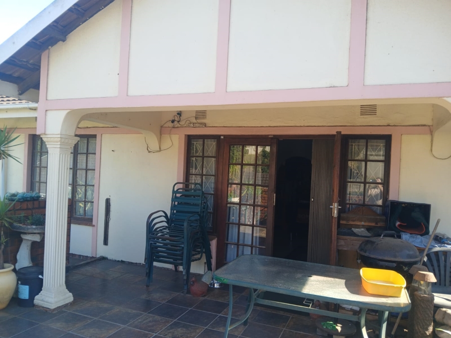 3 Bedroom Property for Sale in Empangeni Central KwaZulu-Natal