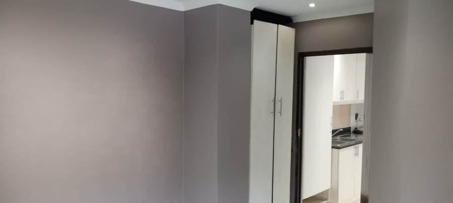 To Let 1 Bedroom Property for Rent in Glen Anil KwaZulu-Natal