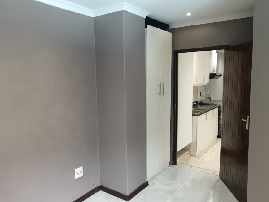 To Let 1 Bedroom Property for Rent in Glen Anil KwaZulu-Natal