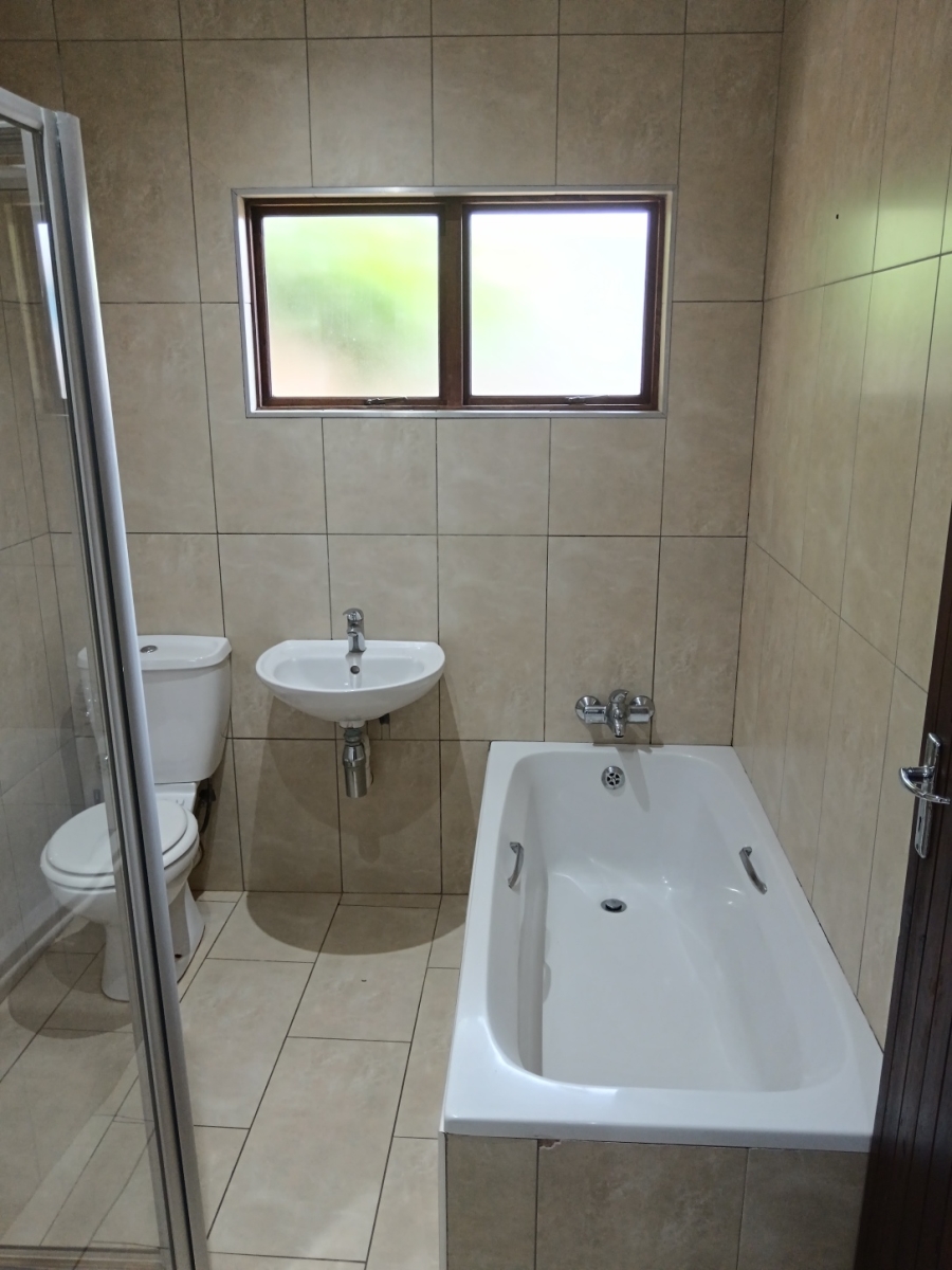 To Let 1 Bedroom Property for Rent in Glen Anil KwaZulu-Natal