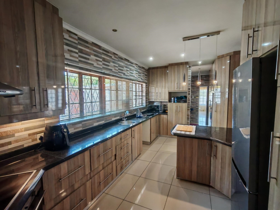 5 Bedroom Property for Sale in Atholl Heights KwaZulu-Natal