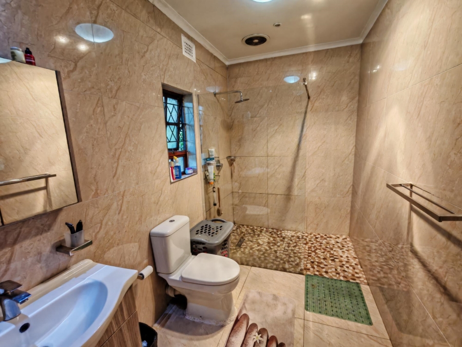 5 Bedroom Property for Sale in Atholl Heights KwaZulu-Natal