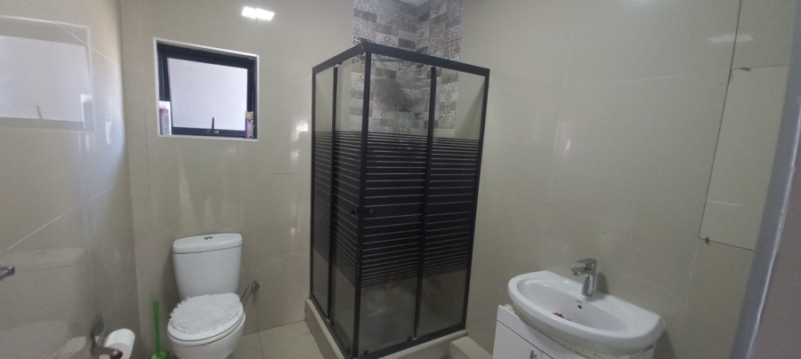 2 Bedroom Property for Sale in Morningside KwaZulu-Natal