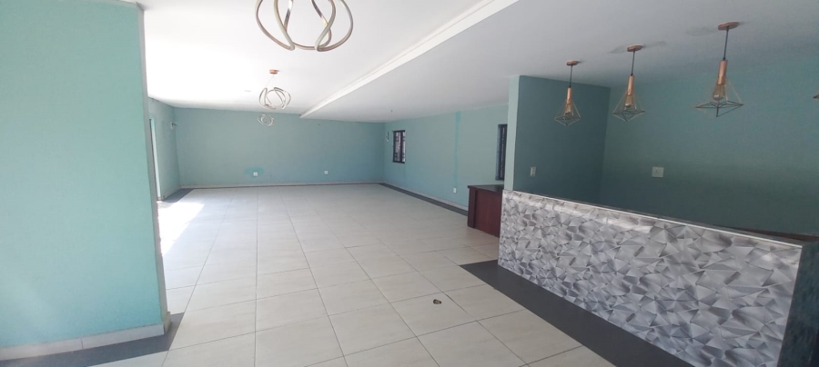 2 Bedroom Property for Sale in Morningside KwaZulu-Natal