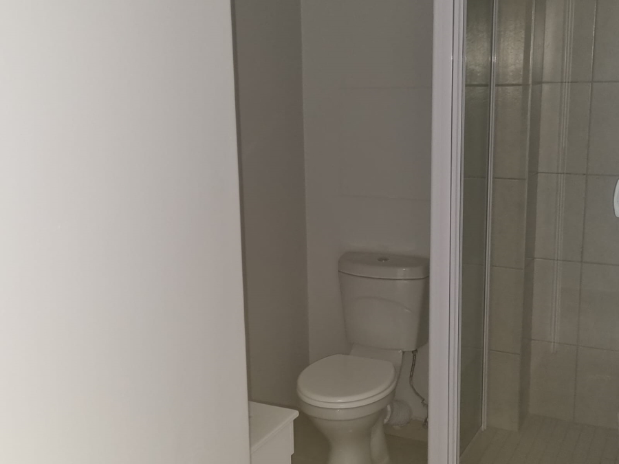 To Let 1 Bedroom Property for Rent in Emberton Estate KwaZulu-Natal