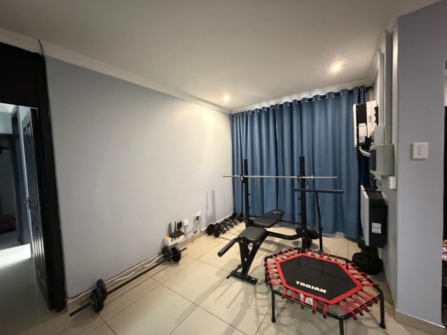 4 Bedroom Property for Sale in Sherwood KwaZulu-Natal