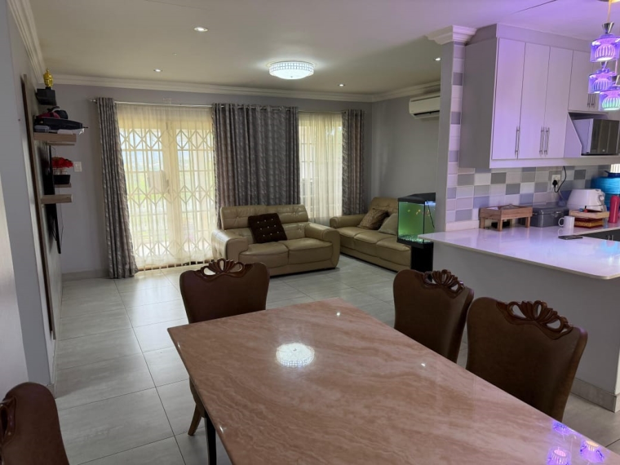 3 Bedroom Property for Sale in Sherwood KwaZulu-Natal