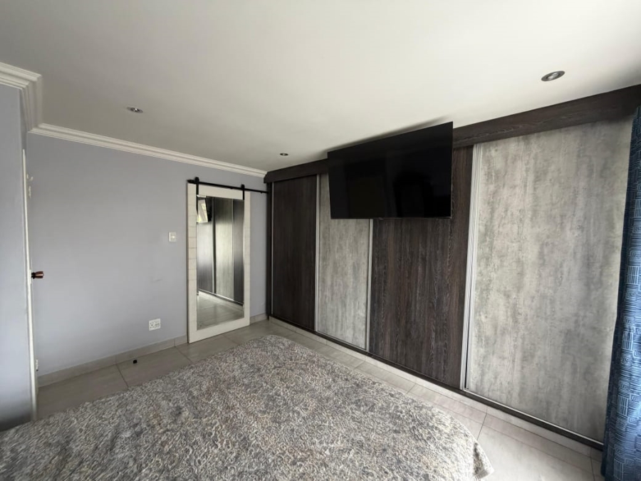 3 Bedroom Property for Sale in Sherwood KwaZulu-Natal