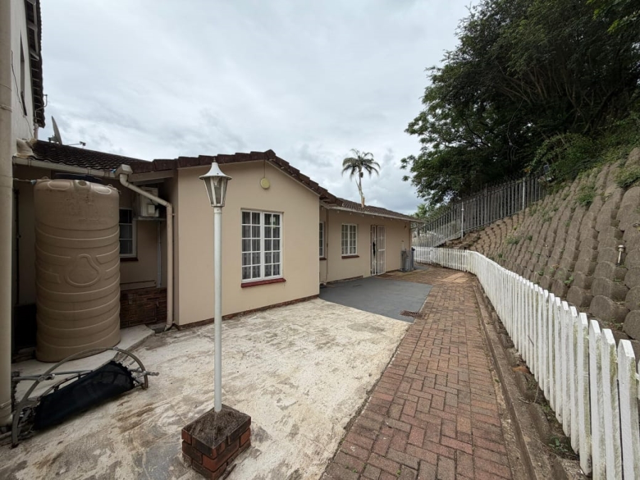 3 Bedroom Property for Sale in Sherwood KwaZulu-Natal