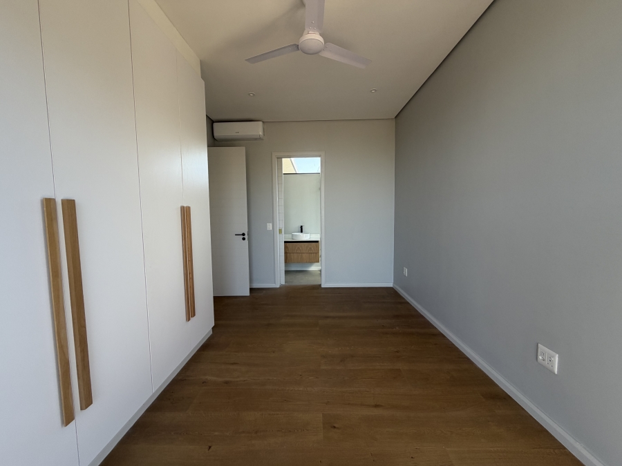 5 Bedroom Property for Sale in Zululami Coastal Estate KwaZulu-Natal