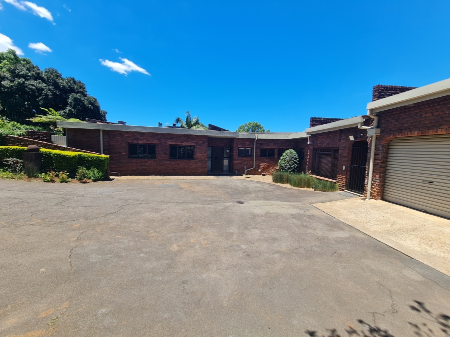 4 Bedroom Property for Sale in Montrose KwaZulu-Natal