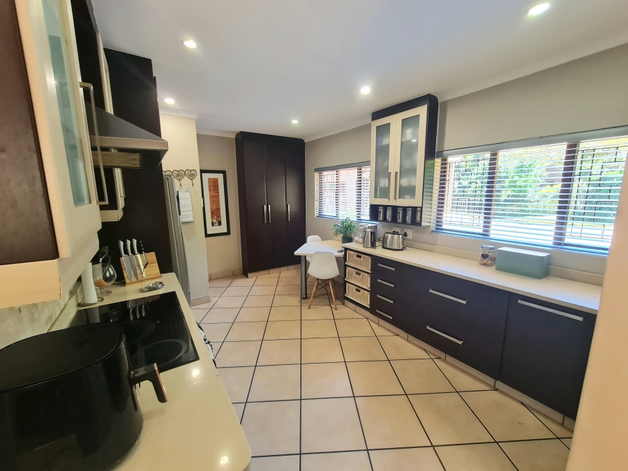 4 Bedroom Property for Sale in Montrose KwaZulu-Natal