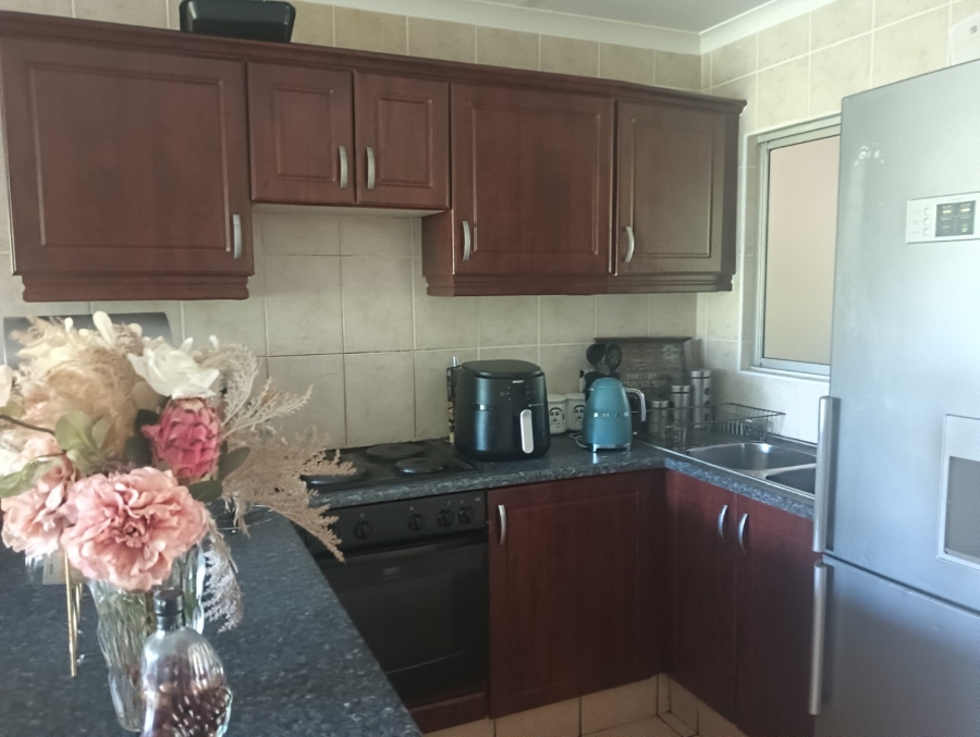 To Let 2 Bedroom Property for Rent in Prestbury KwaZulu-Natal