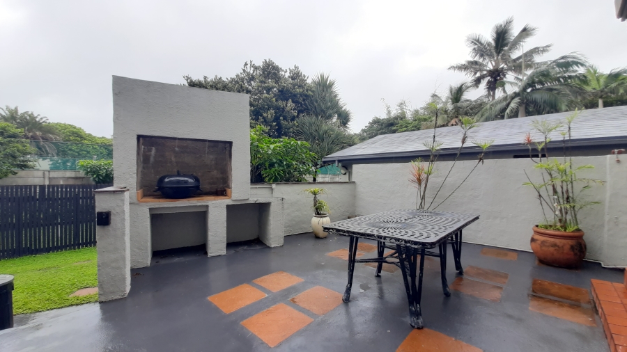 To Let 2 Bedroom Property for Rent in Compensation Beach KwaZulu-Natal