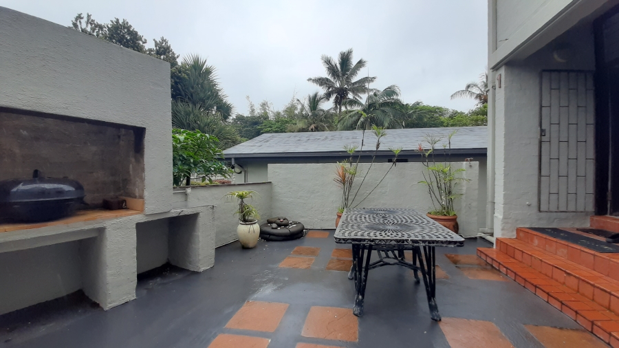 To Let 2 Bedroom Property for Rent in Compensation Beach KwaZulu-Natal