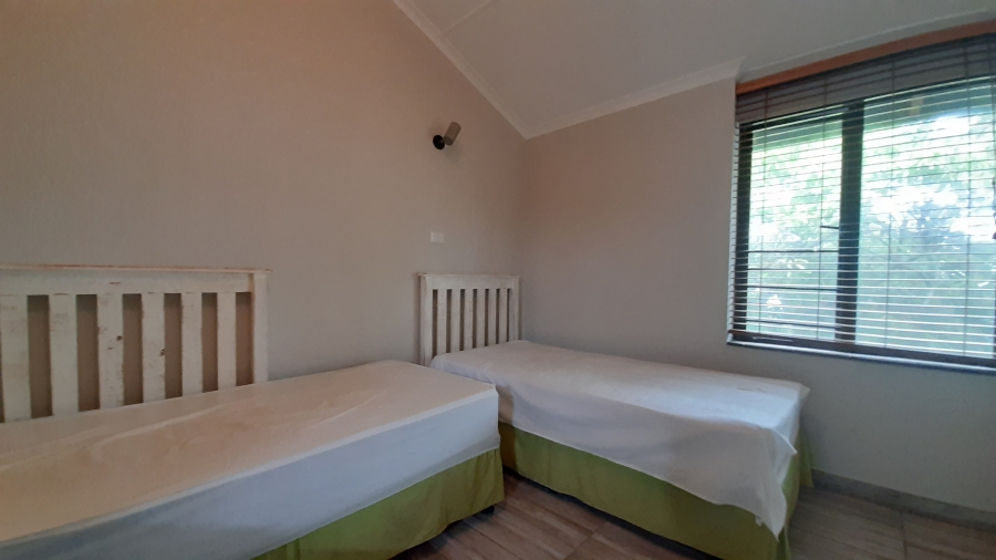 To Let 2 Bedroom Property for Rent in Compensation Beach KwaZulu-Natal