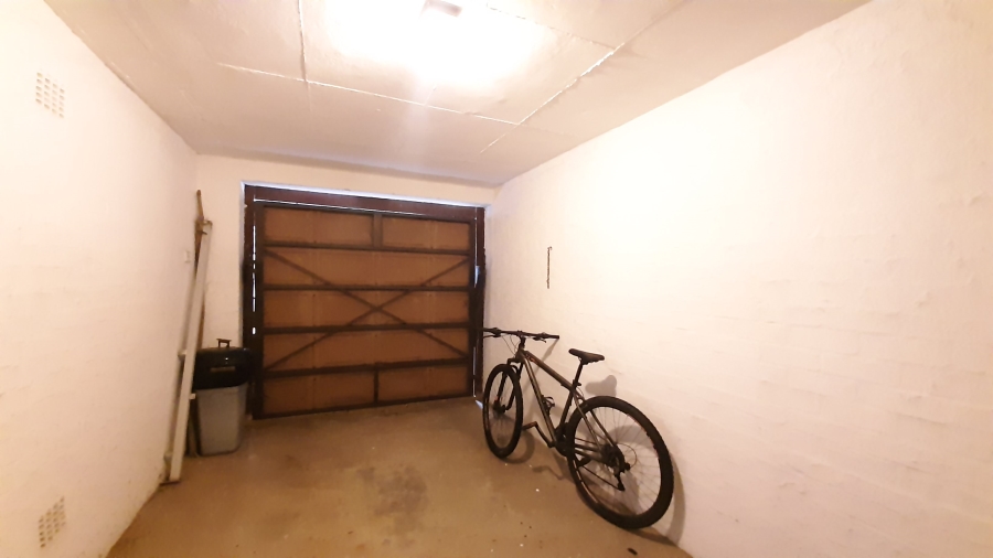 To Let 2 Bedroom Property for Rent in Compensation Beach KwaZulu-Natal