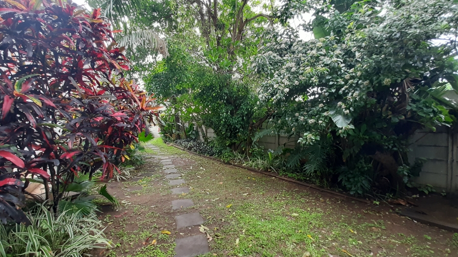 To Let 2 Bedroom Property for Rent in Compensation Beach KwaZulu-Natal