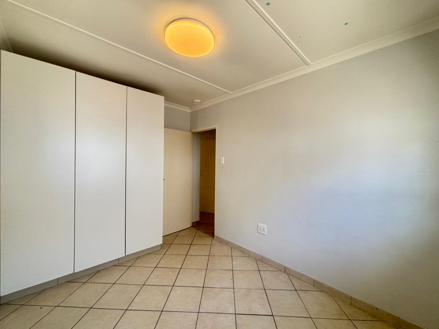To Let 2 Bedroom Property for Rent in Overport KwaZulu-Natal