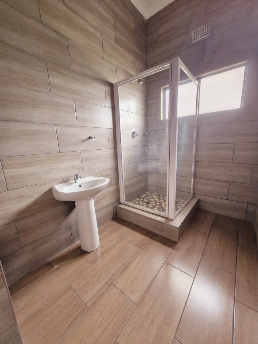 To Let 2 Bedroom Property for Rent in Ottawa KwaZulu-Natal