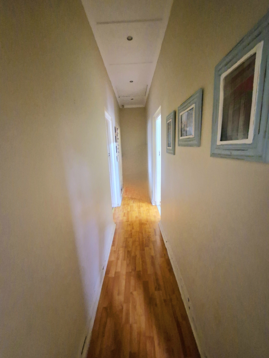 To Let 2 Bedroom Property for Rent in Edgemount Estate KwaZulu-Natal