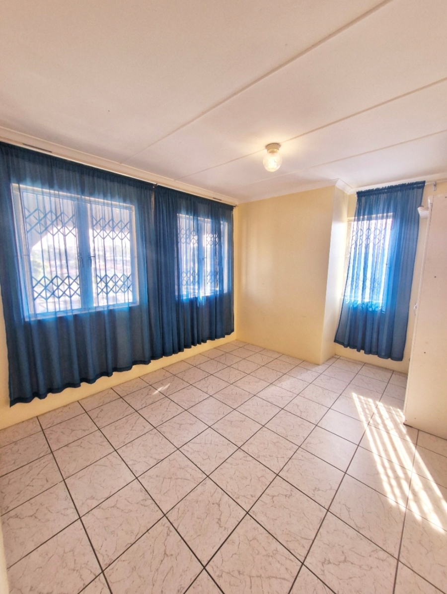 To Let 5 Bedroom Property for Rent in Forest Haven KwaZulu-Natal