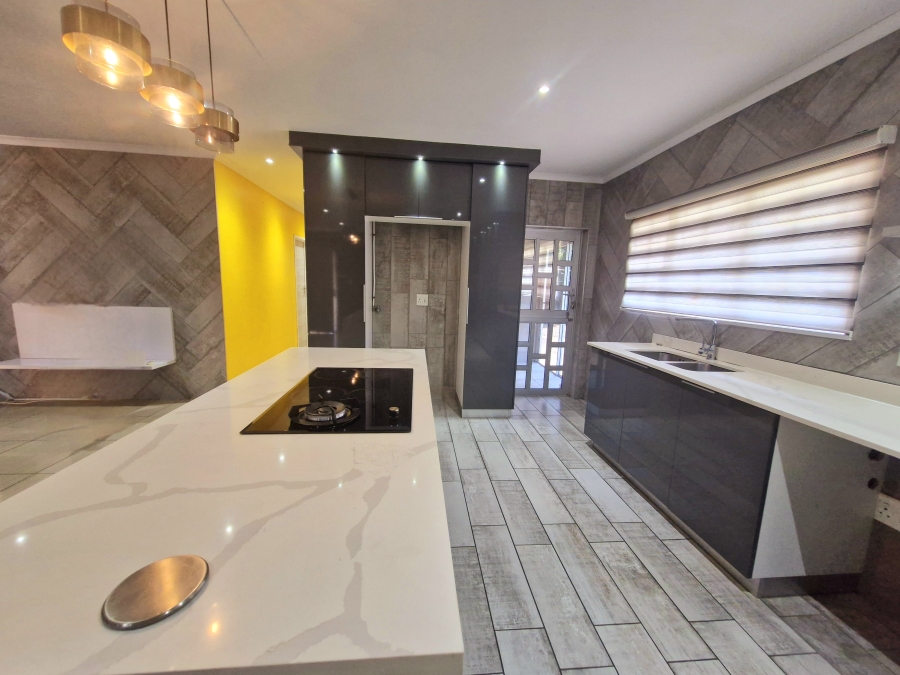 3 Bedroom Property for Sale in Centenary Park KwaZulu-Natal