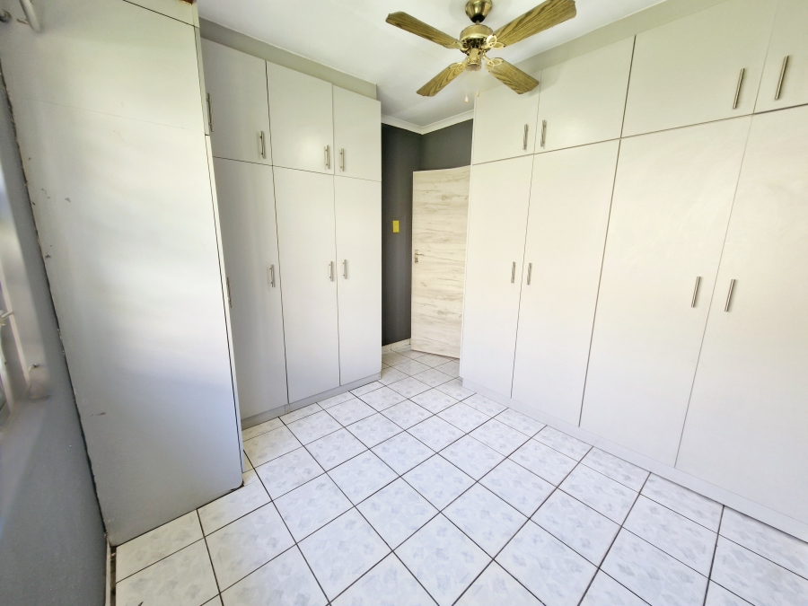 3 Bedroom Property for Sale in Centenary Park KwaZulu-Natal