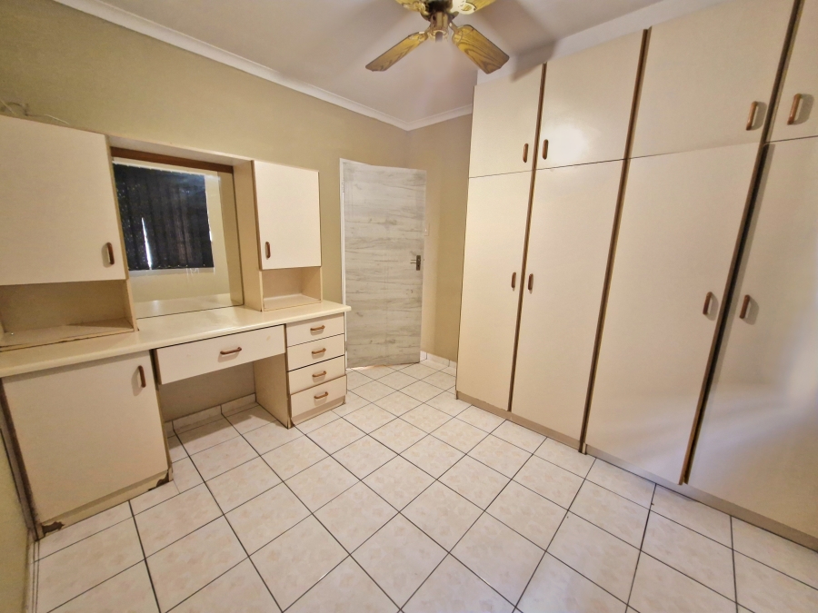 3 Bedroom Property for Sale in Centenary Park KwaZulu-Natal