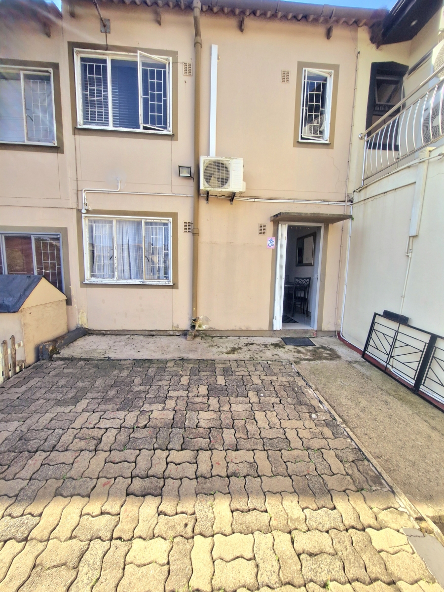 2 Bedroom Property for Sale in Sunford KwaZulu-Natal