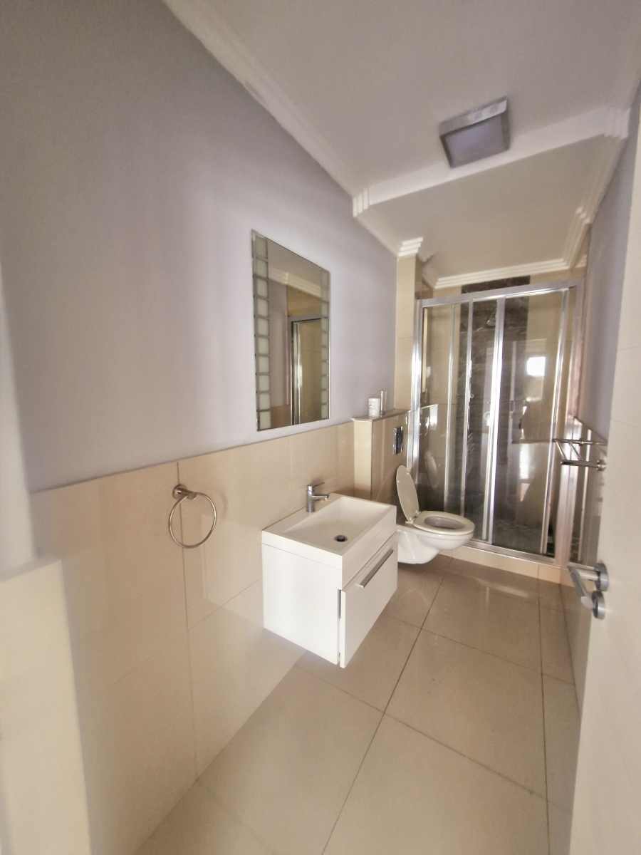 To Let 2 Bedroom Property for Rent in Umhlanga Ridge KwaZulu-Natal