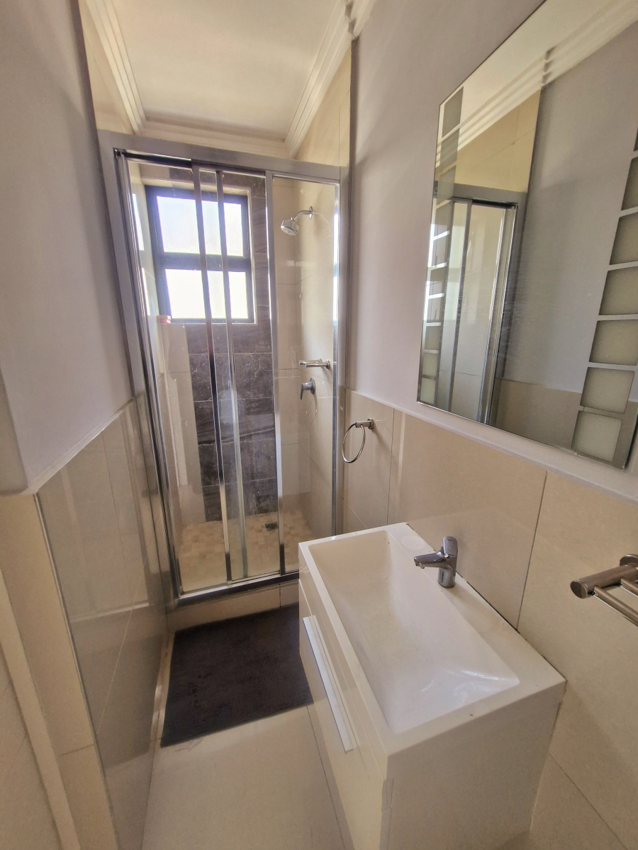 To Let 2 Bedroom Property for Rent in Umhlanga Ridge KwaZulu-Natal