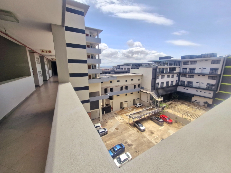 To Let 2 Bedroom Property for Rent in Umhlanga Ridge KwaZulu-Natal